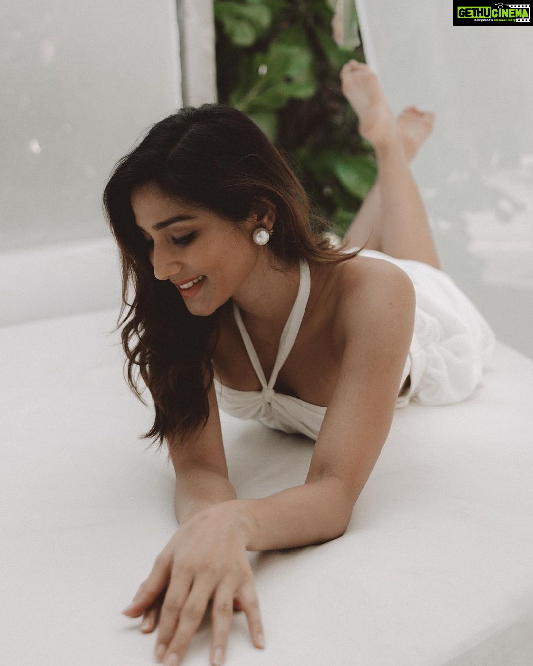 Donal Bisht Instagram - ๐ค inside & out !! . @danielleveitchphotography ๐ธ . . . . . . . . . . . . . . . . . . . . . . . . . . . . @littlepuffsofhappiness @thecraftedcandy @erumdw_pret . #girl #skyisthelimit #doll #diva #hot #explore #donalbisht #elegence #instagood #instamood #goodvibes #happy #maldives #pictureoftheday #best #beautiful #dress #love #pure #instagram #instamood #instalike #blessed #actor #white #lifestyle #outfit #glam #beautiful #looks Maldives