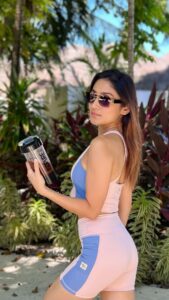 Donal Bisht Instagram - An everyday walk , beautiful locations & a healthy protein is all u need 💙 @isopure_india