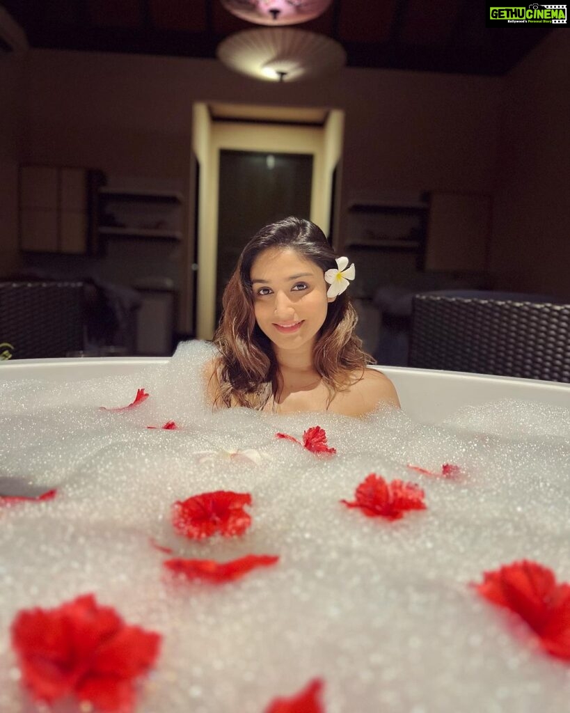Donal Bisht Instagram - Unwinding!! 🫶 . . . . . . . . . . . . . . . . . . . . . . . . . . . . #girl #leasure #travel #spa #hot #explore #donalbisht #elegence #instagood #instamood #goodvibes #happy #location #pictureoftheday #best #beautiful #dress #love #pink #instagram #instamood #instalike #blessed #actor #beach #lifestyle #vacay #glam #beautiful #looks #maldives #morning Maldives