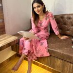 Donal Bisht Instagram - Script reading before going on set !! 💫 #shooting #love #vanityaffair . . . . . . . . . . . . . . . . . . . . . . . . . . . #girl #wonderland #diva #hot #explore #donalbisht #elegence #instagood #instamood #goodvibes #happy #location #pictureoftheday #best #beautiful #dress #love #pink #instagram #instamood #instalike #blessed #actor #lifestyle #beauty #glam #beautiful #looks #photoshoot #morning