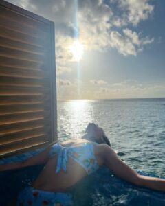 Donal Bisht Instagram - Morning be like 💙
.
.
.
.
@travelwithjourneylabel
@velassarumaldives
.
.
.
.
.
.
#VelassaruMaldives 
#LuxuryUndressed 
#SmallLuxuryHotels
#JourneyLabel #TravelWithJourneyLabel
#YouAreSpecial
#ThinkHolidayThinkJourneyLabel
#LuxuryHoliday
#Maldives