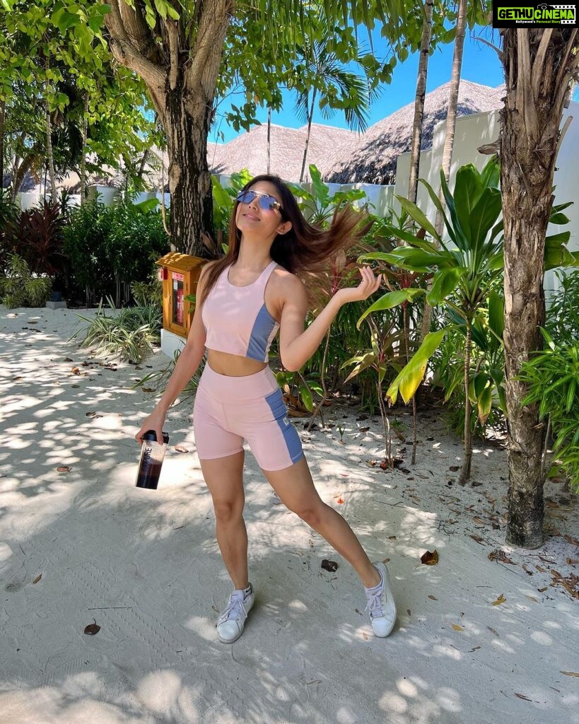 Donal Bisht Instagram - Wherever you go @isopure_india is a must !! 💪💗 #heathyliving #isopure . . . . . . . . . . . . . . . . . . . . . . . . . . . . #girl #wonderland #diva #hot #explore #donalbisht #elegence #instagood #instamood #goodvibes #happy #location #pictureoftheday #best #love #vacay #instagram #instamood #instalike #blessed #actor #lifestyle #protein #health #beautiful #looks #maldives #morning