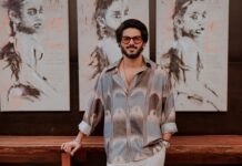 Dulquer Salmaan Instagram - Hyderabad ! Always a joy to come back !! Styled by - @harmann_kaur_2.0 Style team - @ Ann Bharadwaj @poojakaranam @neharathi_ Accessories- @barryjohnshop Hair: Imran Make up: @av_ratheeshcinema 📸 : @sbk_shuhaib #KOKPromotions. #KingOfKotha #WeAreComing