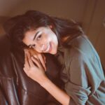 Eisha Singh Instagram - Here's an unseen glimpse of my short-haired days! 🐣 #throwbackthursday
