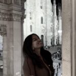 Elena Roxana Maria Fernandes Instagram - Italian affair. Have always loved the historical beauty of Milan #milanfashionweek #duomomilano #duomo #postcardpic #naturalbeauty #fashion #mfw Milan, Italy