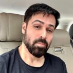 Emraan Hashmi Instagram - Cause it’s Friday … 🤳📸