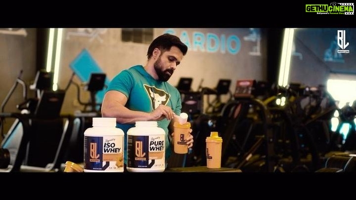 Emraan Hashmi Instagram - Making everyday count, making everyday productive and showing tremendous consistency every single day… that’s the life of a legend, Emraan Hashmi. This Bollywood superstar’s legendary fitness regime is top-tier and exceptionally athletic. Emraans dedication and commitment to his workouts and diet is a permanent part of his lifestyle and daily routine despite a action packed schedule of a A-list actor. #belegendsupps #emraanhashmi Dubai, United Arab Emirates