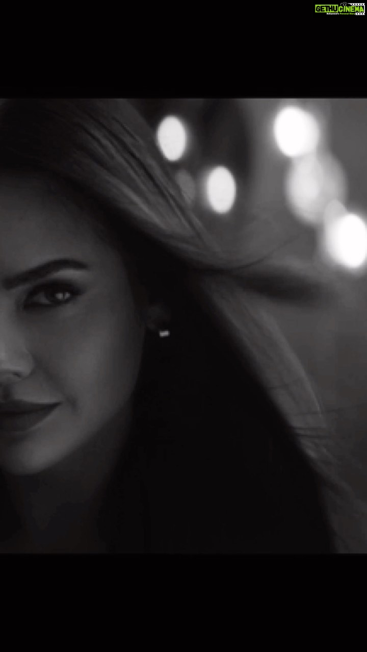 Esha Gupta Instagram - Shot by @edwin.quadros @dopsujaypawar