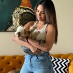 Esha Gupta Instagram - #dogmom