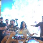 Esha Kansara Instagram - આણંદે તો આનંદ કરાવી દીધો. “ ૩ એક્કા “ સીટી ટુર (પેહલો દિવસ) આણંદ ‘3 Ekka’ city tour day one, Anand. Anand Pandit Motion Pictures and Jannock Films Present “ 𝟑 𝐄𝐊𝐊𝐀 “ releasing on 𝟏𝟖𝐭𝐡 𝐀𝐮𝐠𝐮𝐬𝐭, 𝟐𝟎𝟐𝟑 in theatres near you ! Starring @actoryash @malhar028 @mitragadhvi @esharkansara @kinjalrajpriya @tarjanee_official Produced by @anandpandit and @vaishalshah7 Directed by @rajesh_filmcrafting Written by @parth__85 and @chetandaiya Creative director @parth__85 Distribution by : @vandanshah1981 @anandpanditmotionpictures @jannockfilmsllp @jojoapp.in #3Ekka #TronEkka