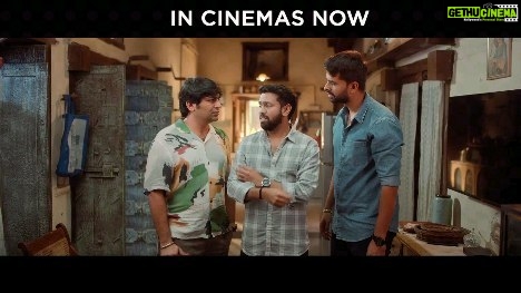 Esha Kansara Instagram - તમે તો દારૂબંધીનુજ માન રાખજો હો! 3 EKKA Running successfully in cinemas near you! Starring @actoryash @malhar028 @mitragadhvi @esharkansara @kinjalrajpriya @tarjanee_official @dharmesh64 and @hitukanodia Produced by @anandpandit and @vaishalshah7 Directed by @rajesh_filmcrafting Written by @parth__85 and @chetandaiya Creative director @parth__85 @anandpanditmotionpictures @jannockfilmsllp @jojoapp.in @colorsgujaratiofficial #3Ekka