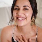 Esha Kansara Instagram - Thank you for an overwhelming first weekend 🥰❤️🤍🤟 #3ekka in cinemas now Photography @chiragpanchal__ Styling @styleitwithniki Outfit- @ritis.apparel Jewellery- @zanzibar.living