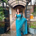 Eshanya Maheshwari Instagram - Hum Tho Ganesh Chaturthi Ke Deewane Hain 😇✨🙏 Saree by @sochstories #ganeshchaturthi #ganesha #ganpati #saree #sareelove #esshanya