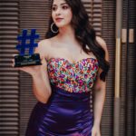 Eshanya Maheshwari Instagram - What’s My Hashtag…..? 👇🏻 #LifestlyeInfluenerOfTheYear 💜 Thank you @exhibitmagazine For This Recognition And Encouragement. Truly Grateful And What An Amazing Night ✨ Totally #TheViralNightOdTheYear 🤩😅 Outfit- @maheshwariswathi 💜 Shot by - @shubz.photo #ExhibitMagazine #InfluencEX23 #Lifestlyeinfluencer #Esshanya JW Marriott Goa