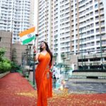 Eshanya Maheshwari Instagram - Happy Independence Day 🇮🇳 "A nation's culture resides in the hearts and in the soul of its people." Styled by @maheshwariswathi 📍- @jpinfra #happyindependenceday #independenceday #15thaugust #esshanya #india #celebration Jp North Gardencity