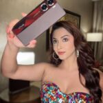 Eshanya Maheshwari Instagram - Here’s my event attire with the @vivo_india v29e as my inspiration, it’s a true masterpiece that beautifully blends artistic design with the allure of red. Be the first to pre-order yours at vivo.com! #vivov29e • • • #TheMasterpiece #DelightEveryMoment #TheDesignMasterpiece