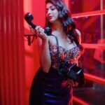 Eshanya Maheshwari Instagram - If You Have My Number, So Call Me Maybe 🤙🏻😉 📸- @shubz.photo Outfit- @maheshwariswathi #Esshanya #AwardNight #EsshanyaMaheshwari #Poser #Gown #Party