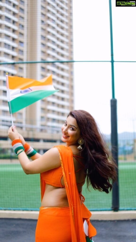 Eshanya Maheshwari Instagram - Witness the heartwarming unity as the residents of North Garden City raise the national flag with pride. The joyous event highlighted the close-knit spirit of the residents, as happiness echoed through the day. Join in reliving the unforgettable moments of celebrating togetherness! #jpinfra #northgarderncity #jpnorth #mirabhayandar #jpnorthmiraroad #luxuryproperties #independenceday #77thindependence #architecture #realestate #development #lifestyle #amenities #connectivity Jp North Gardencity