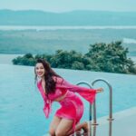 Eshanya Maheshwari Instagram - Embarking on a quest for pure serenity in Goa? Allow me to recount my unforgettable experience at @doubletreebyhiltongoapanaji From a seamless check-in to a spacious, well-appointed suite, every moment was a blissful escape. 💫 The plush bed ensured dreamy nights, while the infinity pool with its breathtaking view kept me energized and refreshed. 🏊‍♀️💪 Sipping on a zesty orange mojito and savoring flavorful Indian and Asian cuisine at Comida restaurant was a culinary delight. 🍹🍽️ The vibrant and cozy room, along with the rejuvenating bathtub, added to the perfect retreat. Waking up to an exquisite breakfast and a breathtaking view from my balcony was the cherry on top! 🌅 If you’re in search of serenity, comfort, and warm hospitality in Goa, @Doubletreebyhiltongoapanaji is the place to be. Can’t wait for my next visit! 🌟 #HiltonForTheStay #DoubletreeByHilton #Panaji #Goa #Getaway #Esshanya #Staycation #LuxuryHotels #EsshanyaMaheshwari DoubleTree by Hilton Goa-Panaji