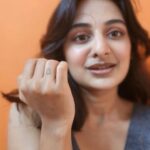 Esther Anil Instagram - The average facebook ammavan dp followed by slice 🍕of Bangalore life (only the good parts⛄️)