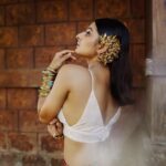 Esther Anil Instagram - 🪷🪷🪷🪷 _________________________ Styling : @amritha_lakshmi___ @styledby_al_ Photography : @merin__georg Make up and hair: @sreegeshvasan_makeupartist Costume : @thehouseofkemp Accesories : @goodwillcollectionskerala Earcuff : @beadsart_hairvine Location : @kondai_lip_resort Special thanks : @book_vacations