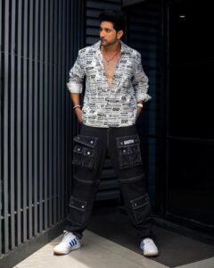 Fahmaan Khan Instagram - The choices you make need to be solely yours. When they come good, you're proud, and when they don't, you have no one to blame. Hence, you learn and move on.

PS: self-pity coz you made a wrong choice in itself is a wrong choice. Learn and grow.
 

Thought of the day, I guess. 

Photographer - @navindhyaniphoto
Styled by @instylewithaditi
Pants @exotix.in
Location - @radissonblumumbaiairport
Artist Reputation Management - @oceanmediapr