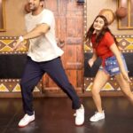 Fahmaan Khan Instagram – As I woke up this morning, bahaut zoorrrr se iski choreography aayi. So we immediately shot the video. Ab love how spontaneous creativity can be. Chalo ab tumhari baari. 🫡😄

📷  @_therahulsharmaa_ 

@vedikabhandari 

@tabish_pasha 

#ISHQNIBHAJAMAHIYA #fahmanians #vedikabhandari #tabishpasha #fahmaankhan #fahmaankhanfan #reel #dance #choreography #creativity