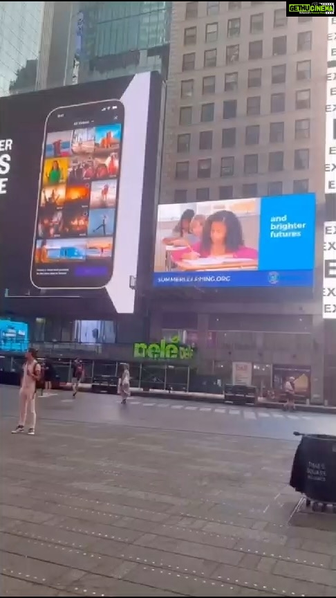 Fahmaan Khan Instagram - Happy birthday dearest @fahmaankhan Your most loved ASR @timessquarenyc Here’s to all the @fahmaankhan fans Thank you for making his day so special and #AryanSinghRathore is on @TimesSquareNYC The most iconic character of ITV If you are on Times Square it is playing for 24 hours 12.45 Am to 11.45 PM at @TimesSquareNYC Newyork Time #FahmaanKhan To all the @fahmaankhan fans #fahmaankhan #reels #asr #timessquare Times Square Manhattan, New York
