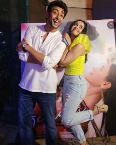 Fahmaan Khan Instagram - You said we better have good pictures and man did I try to search for atleast one.😅 nai Mila.. happy budday paglait. My ever so constant, crazy, telepathy matching, saying the same things together, amazing friend. 😍 you're surprise is on its way. Happy birthday again Ray Ray 😘 @megha_ray