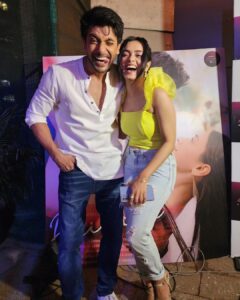 Fahmaan Khan Instagram - You said we better have good pictures and man did I try to search for atleast one.😅 nai Mila.. happy budday paglait. My ever so constant, crazy, telepathy matching, saying the same things together, amazing friend. 😍 you're surprise is on its way. Happy birthday again Ray Ray 😘 @megha_ray