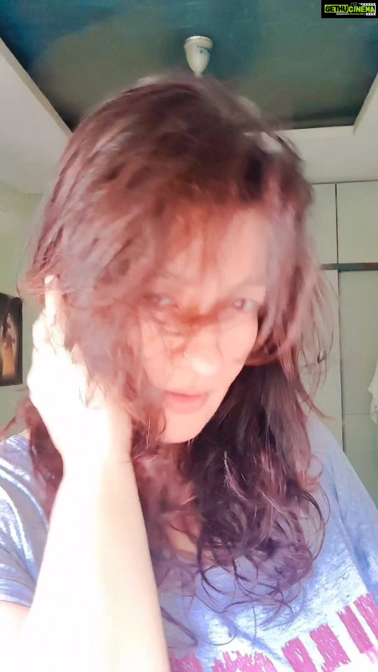 Falguni Rajani Instagram - #reels #reels #reels #newhaircut #lovingmyhair #slaying #lovinglife #hairstyle #haircut #hairvideo
