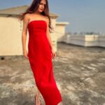 Fatima Sana Shaikh Instagram – Red might be my favourite colour.
Wearing @summersomewhereshop
Thank you @elevate_promotions β€οΈ