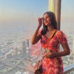 Fenil Umrigar Instagram - Love, light, peace♥️ 📸 : @r3alharshworld Burj Khalifa, Dubai