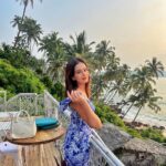 Fenil Umrigar Instagram - Calmness 🌴🌊 ✨🫰🏼 #peace #nature #serenity
