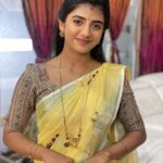 Gabriella Charlton Instagram - You may not be there yet, but you’re closer than you were yesterday. 🤍 Thanks to @sdduniqueboutique_97 for the beautiful sarees & blouses ✨