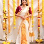 Gabriella Charlton Instagram - Onam Ashamsakal 2/3 🌾🌺 Makeup @jiyamakeupartistry Hairdo @keerthana_makeup_and_hair Photography @haran_official_ Flowers @redbridal_flowers Mundu is Ammama’s 😌❤️ and blouse @sdduniqueboutique_97 Jewel @chennai_jazz Location @jiya_studios