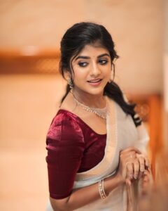 Gabriella Charlton Instagram - What is it about white sarees 😭❤️ Costume @sdduniqueboutique_97 Captured by @dhanush__photography Makeup @murugeshmakeup_hair Hair by @shalini_hairartist