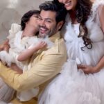 Ganesh Venkatraman Instagram - @talk2ganesh and @prettysunshine28 have always been my favourite couple. ♥️ It was truly a pleasure to have dolled up @prettysunshine28 for her maternity shoot. I can't thank @zerogravityphotography and @toddlersbyzerogravity enough for giving me this opportunity!✨ I am also grateful to Deepan and Nikita for showering me with love everytime we work together and always encouraging me. ❤️ . . . . #kaviyaartistry #babyshoot #maternityshoot #cosmetics #beauty #makeup #skincare #makeupartist #lipstick #fashion #makeuplover #blender #eyeshadow #skincareroutine #makeupaddict #instamakeup #makeupblender #skin #cosmetic #makeuptutorial #lipgloss #instagood #celebritymakeup #celebrity #kaviyaartistry #kaviyaartistryoff