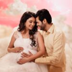 Ganesh Venkatraman Instagram – The warmth of togetherness adds to the health of the baby to be born in no small measure 🩷

• Studio & Maternity Gown – @artista_propshop 

•MUA- @kaviyaartistry_off 

•Outfit for @talk2ganesh – @his_studio 

• Creative set up – @vermiliondecors 

• Concept & Photography 📸 – @toddlersbyzerogravity 
. 
For bookings, contact: +919840767566
https://zerogravity.photography
Shot on @canonindia_official 
.
.
.
#love #maternity #bliss #pregnant #couple #happy #awaiting #instagood #zerogravityphotography Zero Gravity Photography