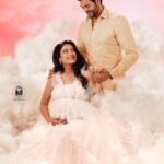 Ganesh Venkatraman Instagram - The warmth of togetherness adds to the health of the baby to be born in no small measure 🩷 • Studio & Maternity Gown - @artista_propshop •MUA- @kaviyaartistry_off •Outfit for @talk2ganesh - @his_studio • Creative set up - @vermiliondecors • Concept & Photography 📸 - @toddlersbyzerogravity . For bookings, contact: +919840767566 https://zerogravity.photography Shot on @canonindia_official . . . #love #maternity #bliss #pregnant #couple #happy #awaiting #instagood #zerogravityphotography Zero Gravity Photography