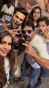 Ganesh Venkatraman Instagram - LEO FEVER 🦁..first day with friends 😎😎😎 @samyuktha_shan @actor_shaam @actornakkhul @srubee #leo #firstday #thalapathyfan #friends #celebration #ags #tnagar
