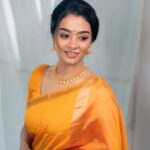 Gayathrie Instagram - Take 2.. . @salomirdiamond @parvathamsuhasphotography