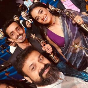 Gayathrie Instagram - Won my first #siima for best debut in Malayalam for this very very special movie called #NnaThaanCaseKodu ! 
Thank you @ratheesh_balakrishnan_poduval @kunchacks @santhoshkuruvilla for the opportunity to be a part of this incredible movie! And the rest of the team for making the entire experience so memorable! ❤️❤️🤗
I feel blessed to be a part of an industry that I have been in awe of, since forever! ❤️🙏
The love and acceptance I've been receiving since  #ntck has been overwhelming! All I have to say in return is, thank you and I love you too! ♥️♥️♥️♥️