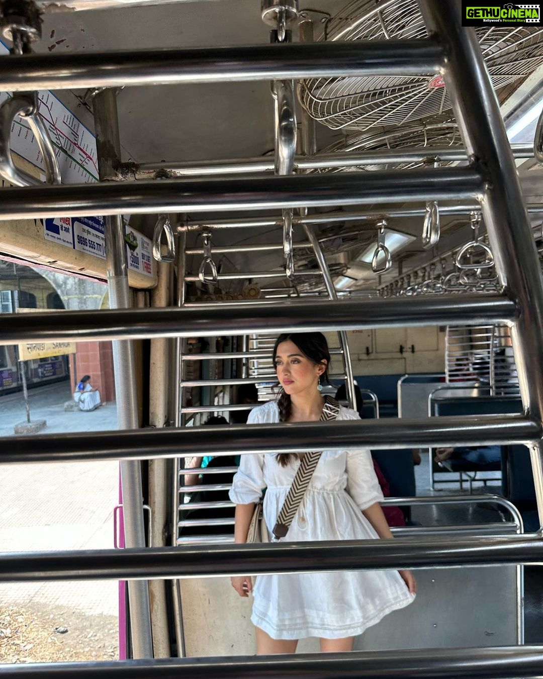 Gayatri Bhardwaj Instagram - 👼🏼 Mumbai, Maharashtra