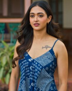 Gayatri Bhardwaj Instagram - Highway Love ke kuch pyaare moments! 📸 Inaaya ka character mere liye bohot hi special hai and I'm very happy ki aap sab ne use itna pyaar diya hai❤️ 
dekhiye Inaaya aur Kartik ki love story, #HighwayLove on Amazon miniTV jo hai aapke Amazon shopping app par bilkul FREE!

@amazonminitv @ritviksahore
