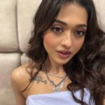 Gayatri Bhardwaj Instagram – Loved my makeup here, so🤭
Happy Saturday!💕 Mumbai, Maharashtra