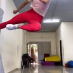 Gayatri Bhardwaj Instagram - Bade dino baad @surendratiwar_jka_martial_art 🦾