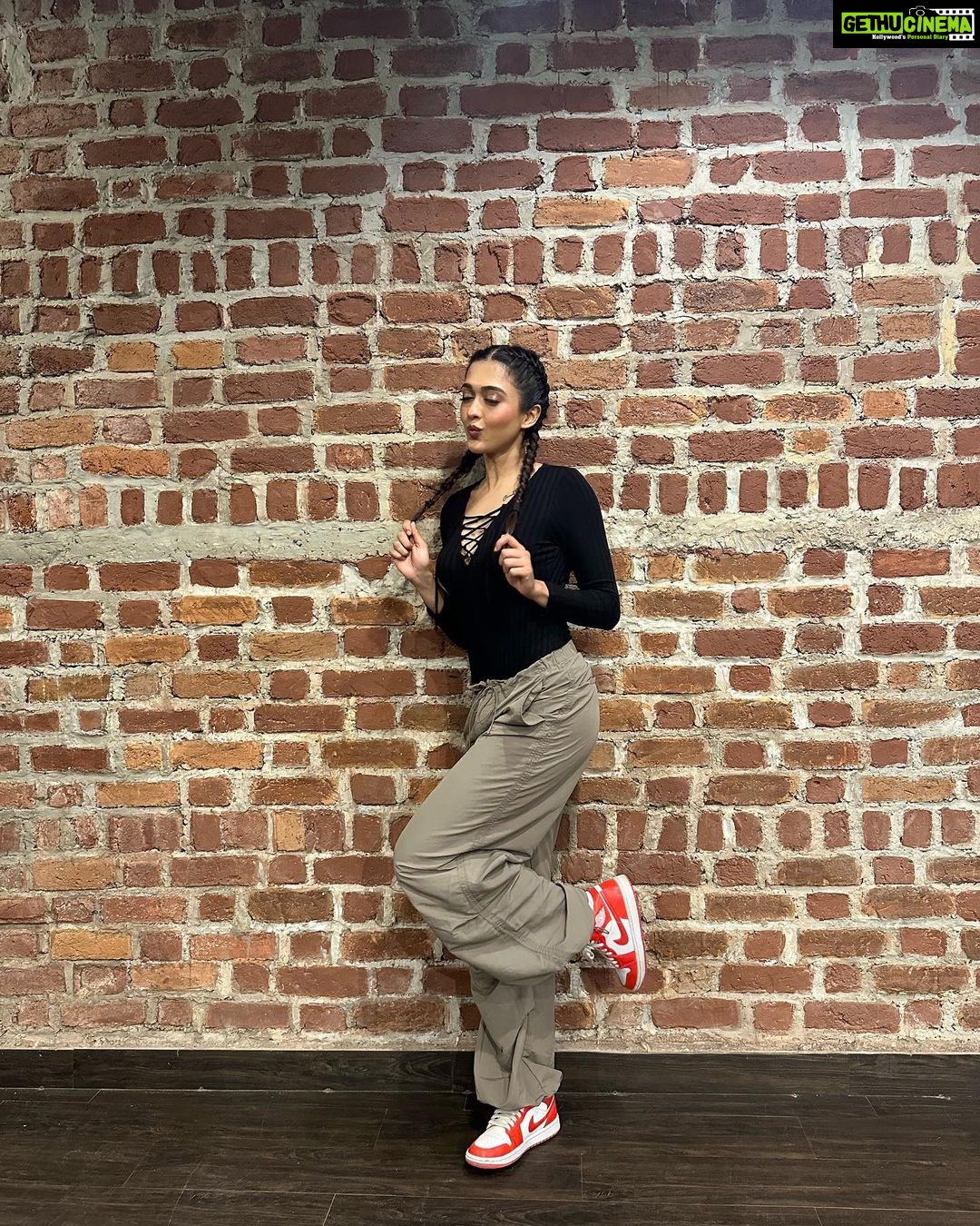 Gayatri Bhardwaj Instagram - Feelin 11 out of 10❤️🔥 Mumbai, Maharashtra