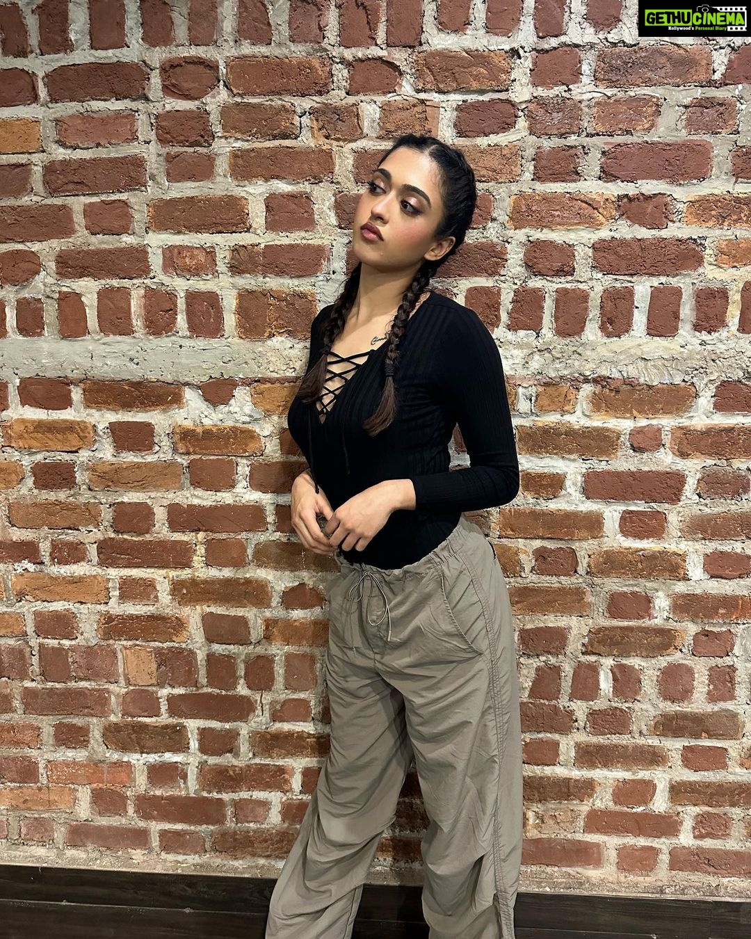 Gayatri Bhardwaj Instagram - Feelin 11 out of 10❤️🔥 Mumbai, Maharashtra