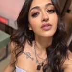 Gayatri Bhardwaj Instagram - Loved my makeup here, so🤭 Happy Saturday!💕 Mumbai, Maharashtra